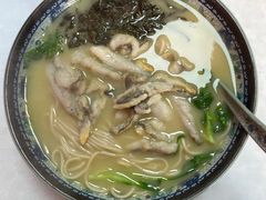 -明呈黄鱼面馆(斜土路店)