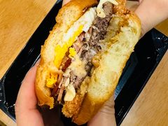 -The Habit Burger Grill 哈比特汉堡(世博店)