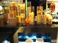 -亮马河饭店翠雅咖啡厅