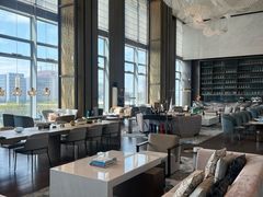 -深圳国际会展中心希尔顿酒店(前海华发冰雪世界店)