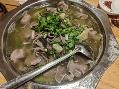 -谢老五跷脚牛肉·非遗传承店