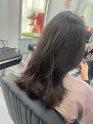 -LILI·HAIR SALON理理造型