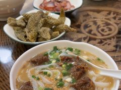 -正宗潮州鱼蛋粉(长寿西路店)