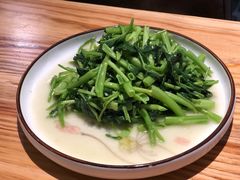 -有间音乐餐厅(江广创艺工场店)