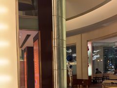 -怡咖啡海鲜自助餐厅(浦东香格里拉店)