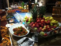 -荣誉国际酒店-云顶旋转餐厅