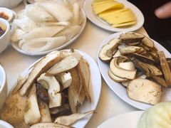 -太婆天府山珍酒楼(亚运村店)