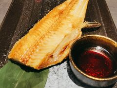-铭牛烧肉·和牛海鲜自助(高新月牙湖店)