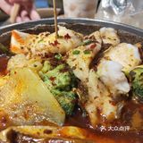 番茄的很好吃，番茄酱很多，适合小孩子吃