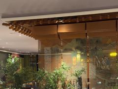 -八府香鸭·啫啫煲(华山路店)