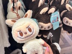 -泡泡玛特POPMART(蓝色港湾店)