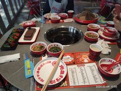 -生活如沸·顺德水牛奶火锅(大学路店)