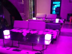 -外滩8号 whisky bar(金延大厦店)