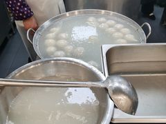 -老西白点心店