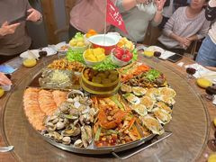 -日进一片海.生腌海鲜火锅.宵夜烧烤(三里屯总店)