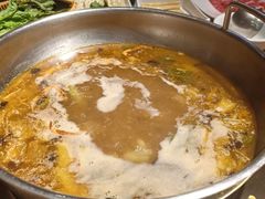 -七欣天香辣蟹火锅(上海银亿滨江店)