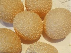 -荣誉海鲜酒楼(海湾店)