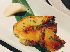 -穹六人间 people 6(岳阳路店)