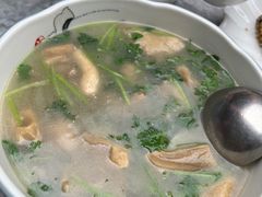-蔼若春.传承三十年云南菜(金碧公园店)