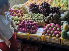 -三亚新鸿港水果一级批发市场