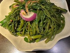 -大头虾越式风味餐厅(光明广场店)