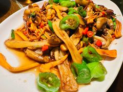 -小喜客·云南特色菜(纳西庭院店)
