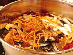 -野菌皇海景野生菌火锅(滨海大道店)