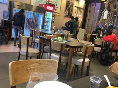 大堂-黔阿牛菌汤牛肉粉全牛火锅(喷水池店)