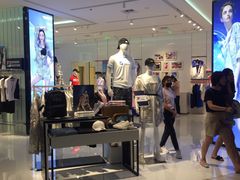 -fila(日月光中心广场店)