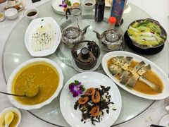 -口衣记鸡饭店