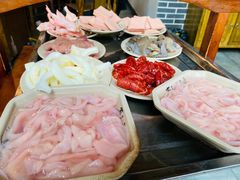 -九尺赵老四鲜鹅肠火锅