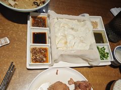-95号酱骨·一块豆腐(展春园西路店)