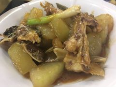 冬瓜炆鱼头鱼尾-焯明脆肉鲩世家(金沙洲店)