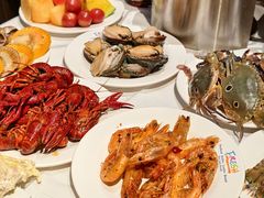 -领鲜活海鲜榴莲自助火锅(东门店)