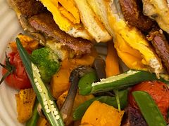 -玲婧胡同·生日蛋糕·餐厅(嘉里城店)