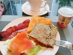 -好日子皇冠假日酒店·君怡咖啡厅(特美思大厦店)