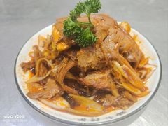 -杨记清芳牛肉拉面(宝龙广场店)