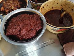 -珀玉莲花白米线店