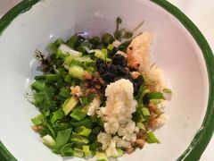 -赞花婆鲜兔辣卤火锅