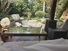 -七彩云南古滇温泉山庄