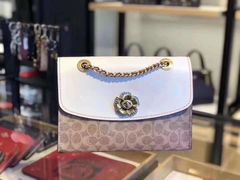-COACH蔻驰(美罗百货新区)