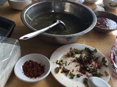 -谢老五跷脚牛肉·非遗传承店