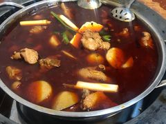 -佘记全家福芋儿鸡(向阳街总店)
