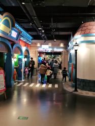 -点点梦想城(鑫苑都汇店)