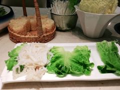 -海上明月海鲜火锅 鲜切牛肉