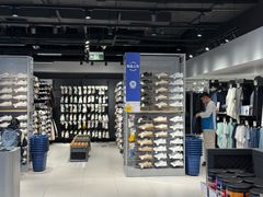 -迪卡侬(环球港店)