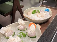 -得意咚瓜·顺德鱼生·冬瓜火锅(深圳首店)