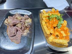-马路牙子烧烤音乐酒馆(望京店)