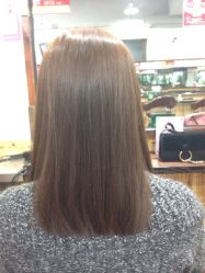 -镁连社·美联社