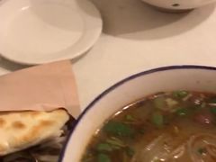 -烤鸭肉夹馍鸭汤店